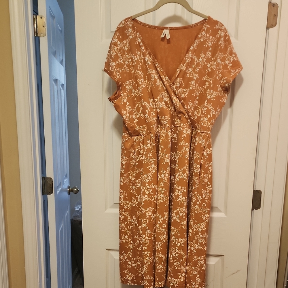Pact Rust Floral Wrap-Style Midi Dress